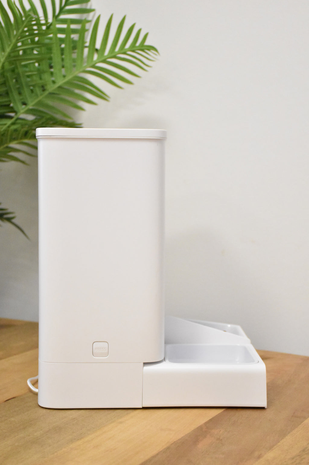 SPONGE Smart Pet Feeder Dual