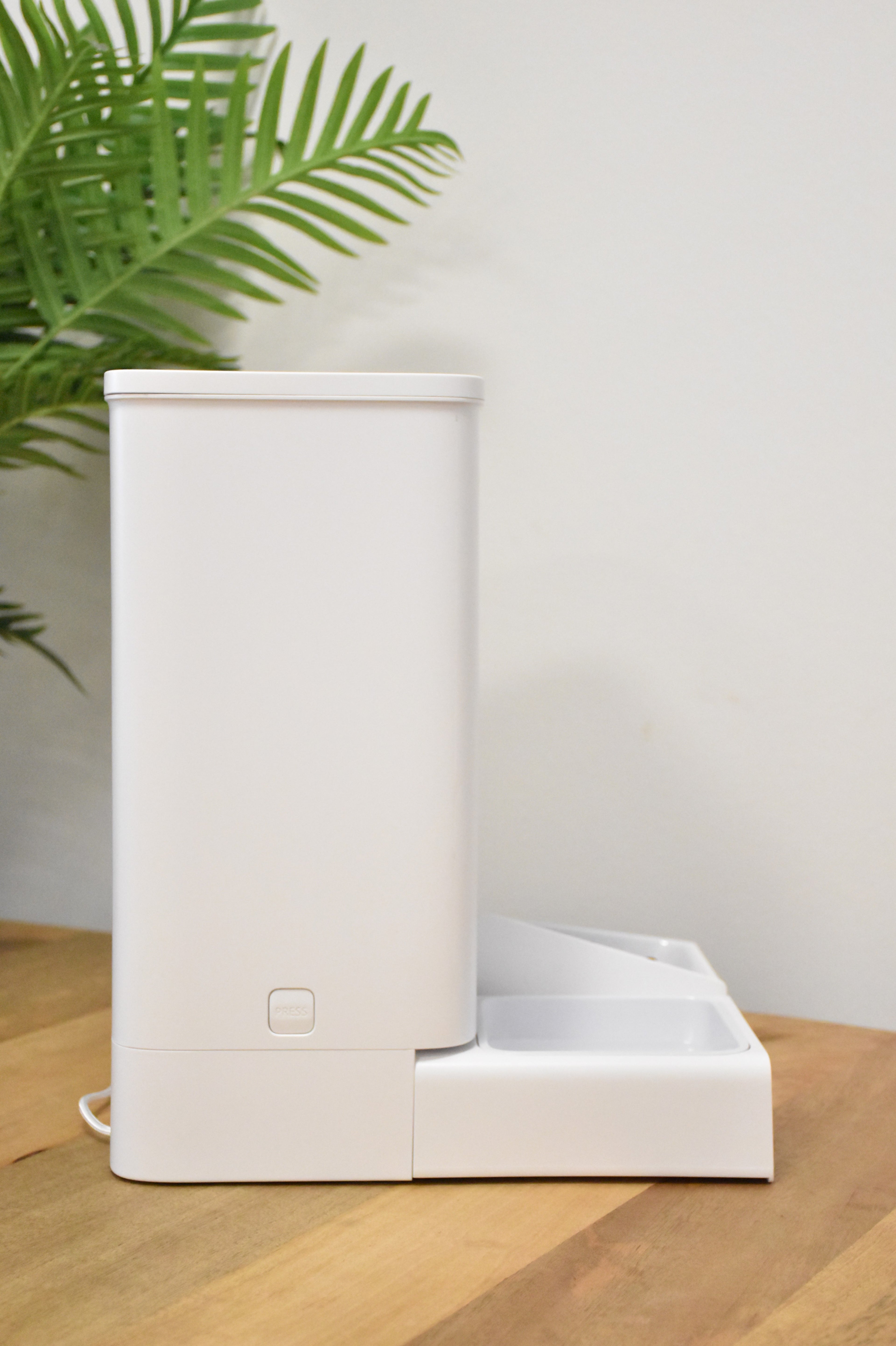 SPONGE Smart Pet Feeder Dual