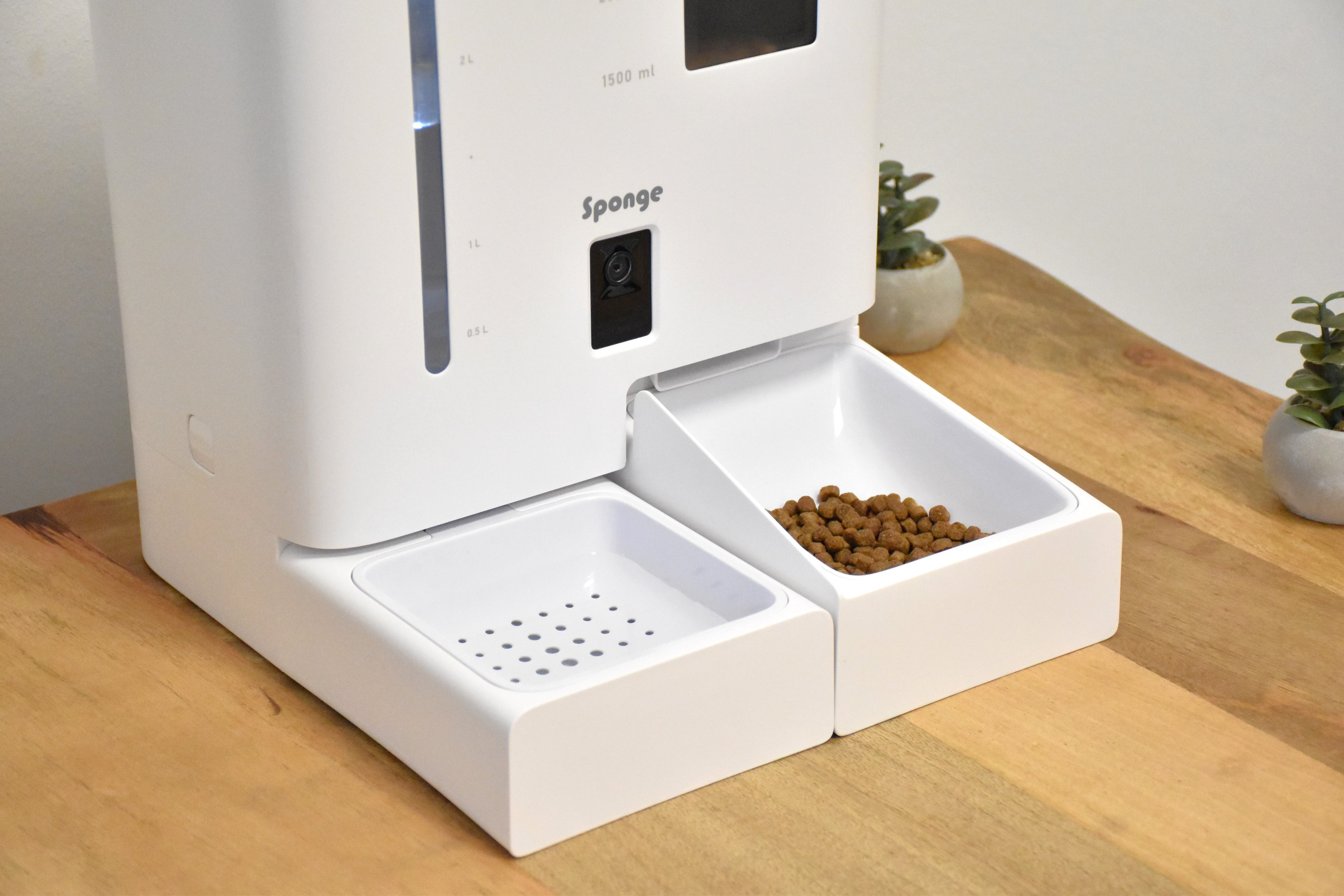 SPONGE Smart Pet Feeder Dual